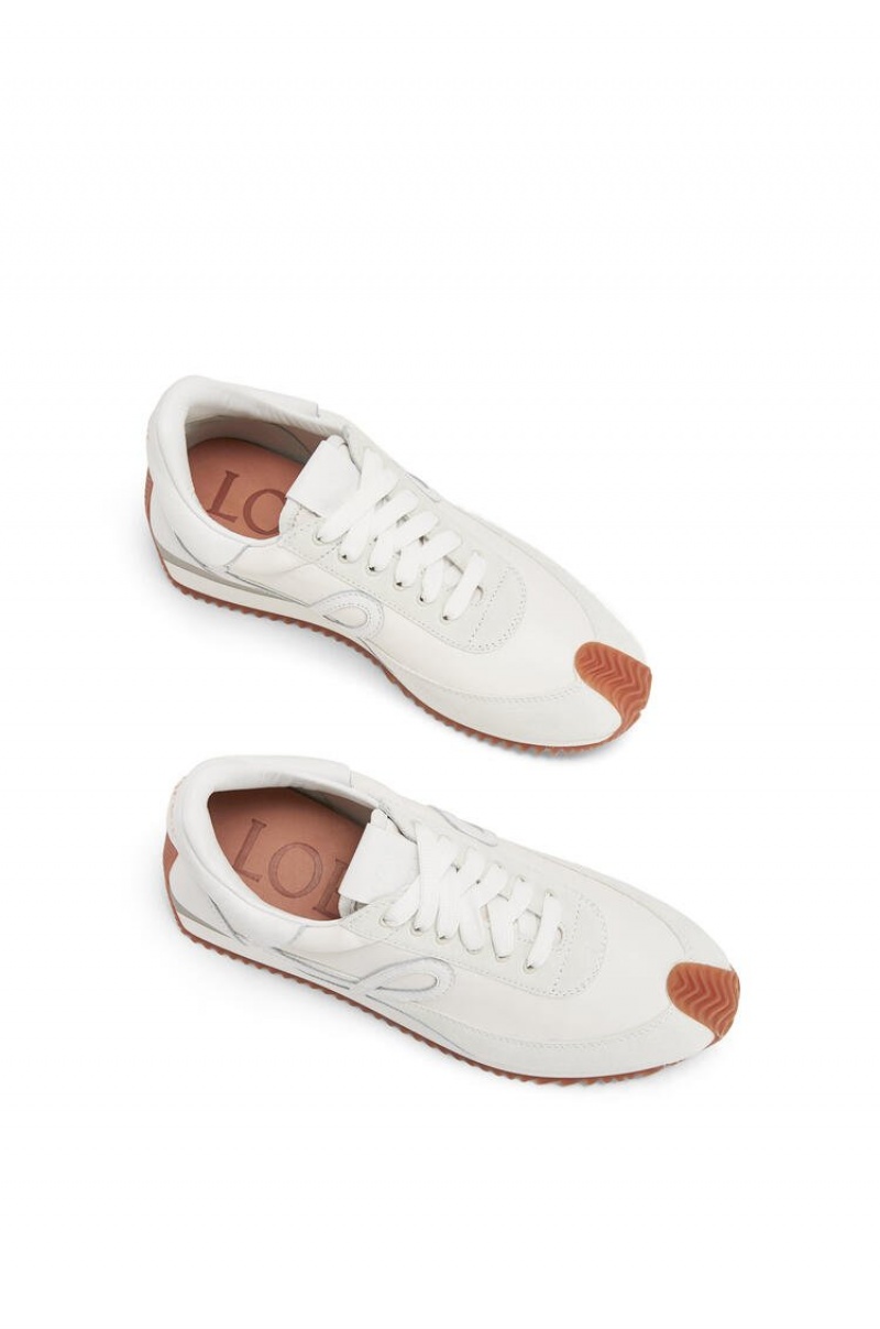 Zapatillas Loewe Flow Runner in lambskin and calfskin Mujer Blancas | 286SWJFBU