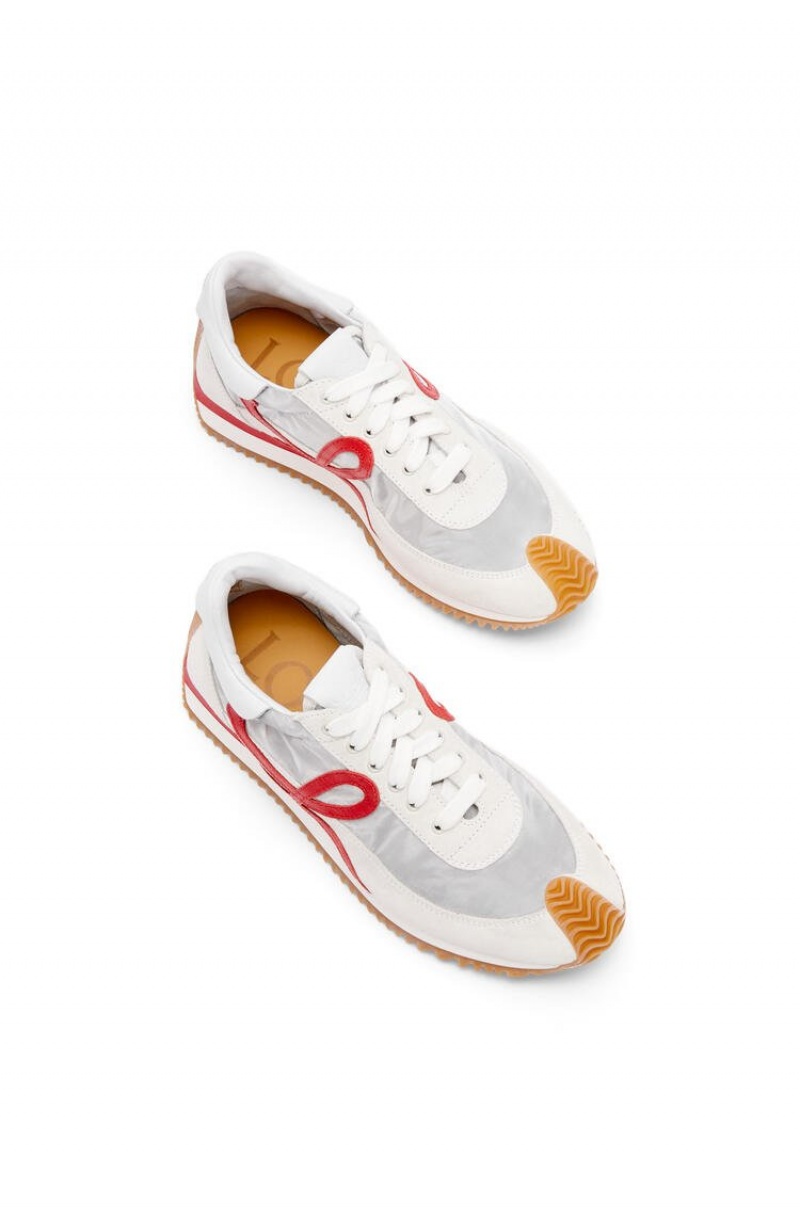 Zapatillas Loewe Flow runner in technical mesh and suede Mujer Plateadas Blancas Rojas | 475IWQXVL