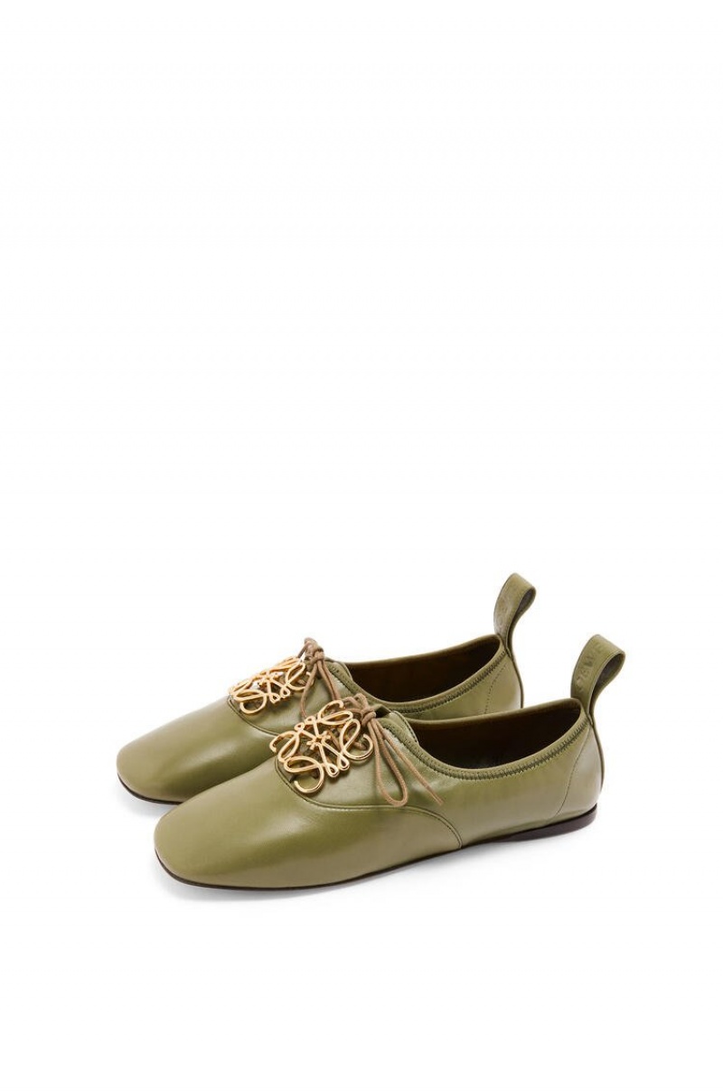 Zapatos Planos Loewe Anagram soft derby in lambskin Mujer Verde Oliva Verde | 231JGNZCP