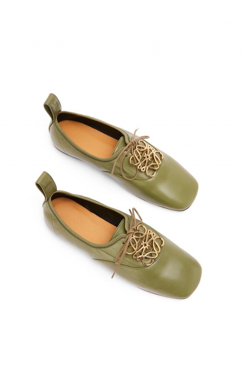 Zapatos Planos Loewe Anagram soft derby in lambskin Mujer Verde Oliva Verde | 231JGNZCP