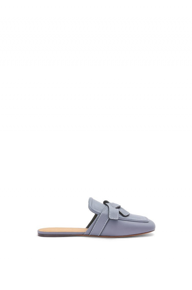 Zapatos Planos Loewe Gate flat mule in calfskin Mujer Gris Azules | 453RCOLYD